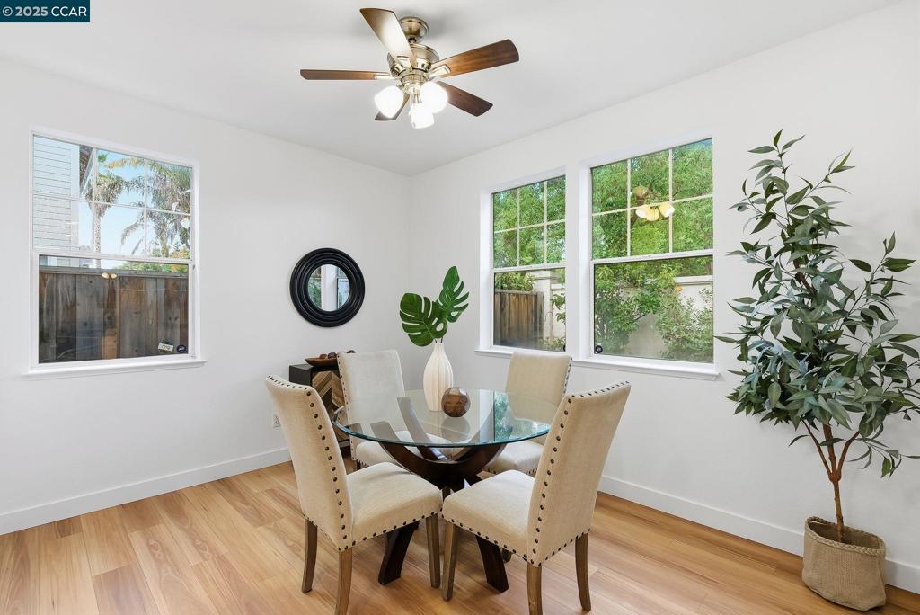 EAST HAMPTON - Residential