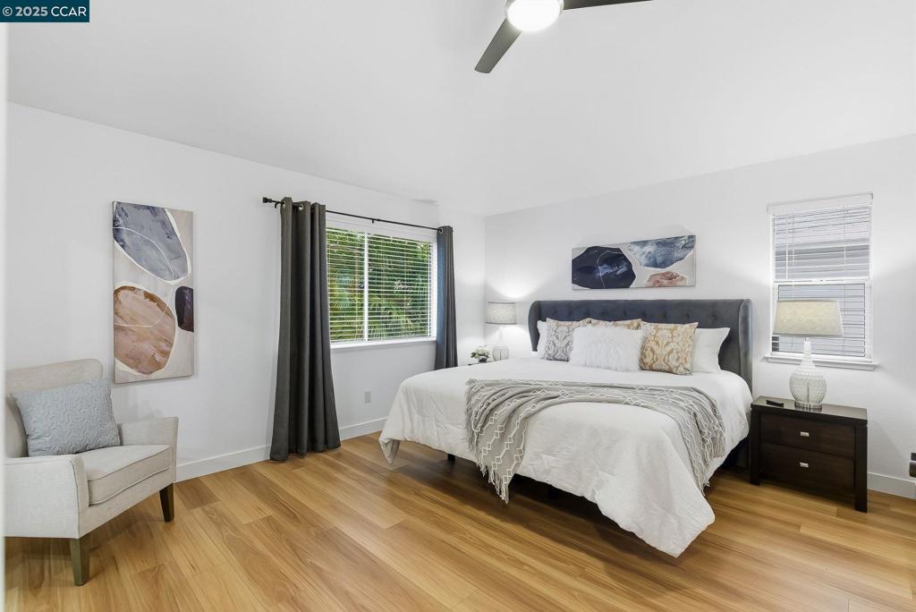 EAST HAMPTON - Residential