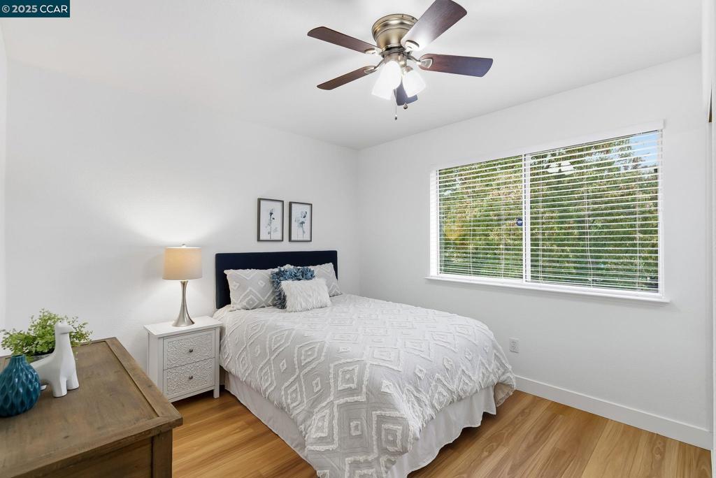 EAST HAMPTON - Residential