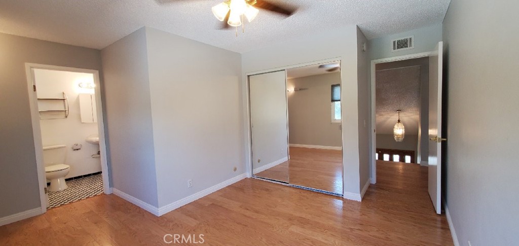 188 S Shattuck Place