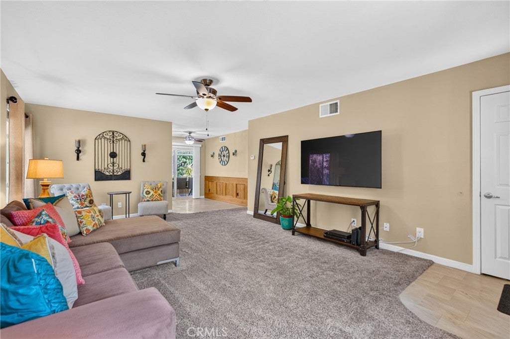 26332 Oak Highland C