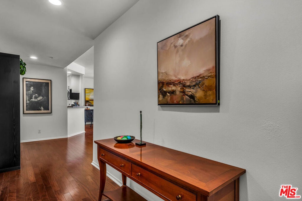 3613 Glendon Avenue 101, Los Angeles CA 90034