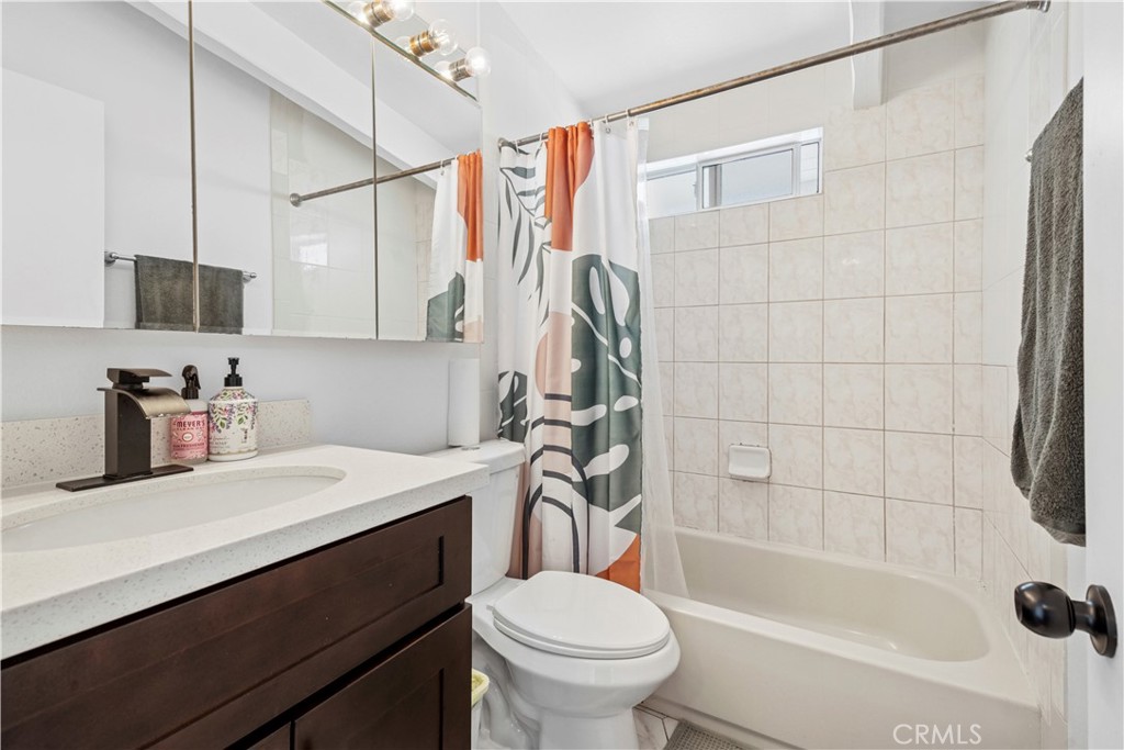 Corona Highlands (CORH) - Residential Lease