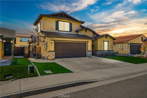 Photo of 29193 Black Oak, Lake Elsinore, CA 92530 (MLS # TR25250452) Photo of 29193 Black Oak, Lake Elsinore, CA 92530 (MLS # TR25250452)