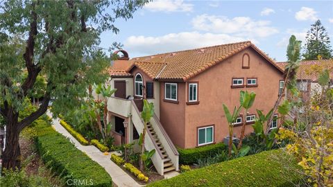 Photo of 7 Rosa, Rancho Santa Margarita, CA 92688 (MLS # OC26160330)