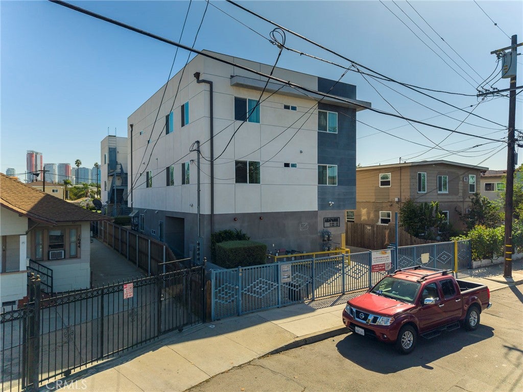 1700 Araphoe Street