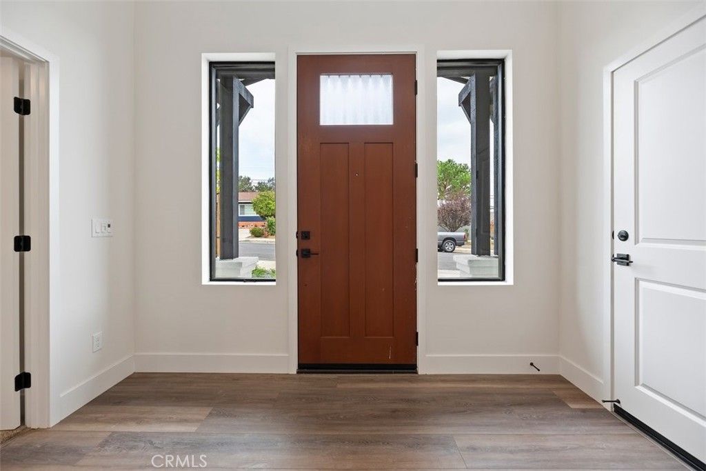 Photo of 951 N Avenue 66 Ave, Los Angeles, CA 90042 (MLS # IV26008355)