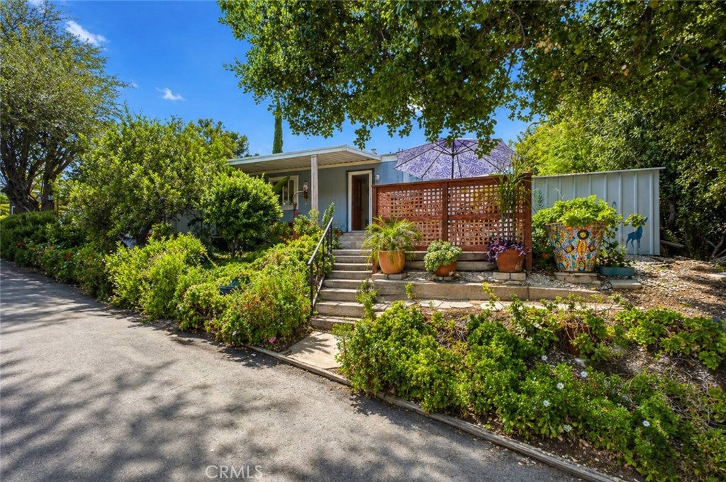 4201 Topanga Canyon Blvd 106
