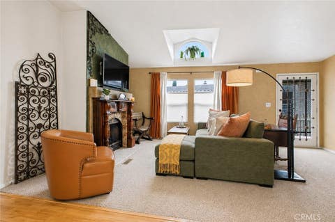 Photo of 4201 Topanga Canyon Blvd Blvd #106, Woodland Hills, CA 91364 (MLS # SR26092105)