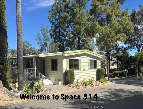 Photo of 1751 314 W CITRACADO Pkwy W #314, Escondido, CA 92029 (MLS # ND26044688)