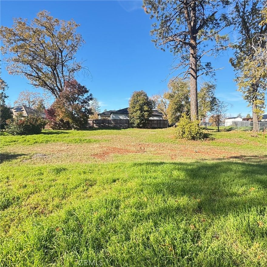Welcome to 5133 Foster Rd, a centrally located property featuring a spacious .46 lot offering endless possibilities. Previously the site of a cozy 2-bedroom, 2bath, 1,134-square-foot home, the septic condition is unknown. This property is zoned AR, providing even more potential for future use.