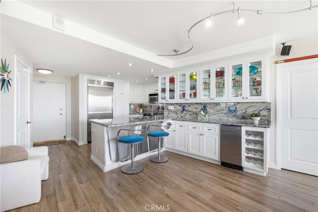 700 E Ocean Boulevard 1206