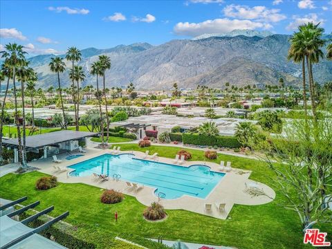 Photo of 426 N Hermosa Drive, Palm Springs, CA 92262 (MLS # 26808163)