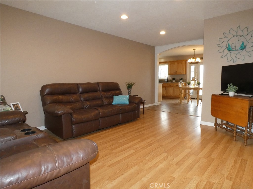 SM Northeast(910) - Residential