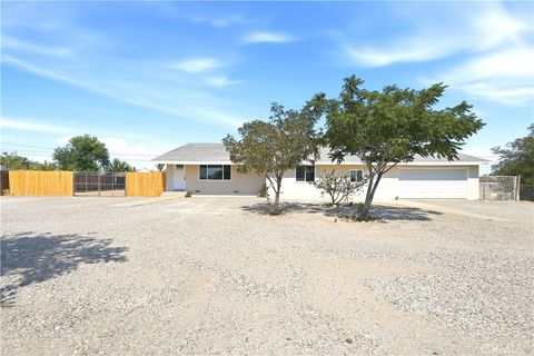 Tiny photo for 11498 Shahaptain AVE, Hesperia, CA 92345 (MLS # IV26158666)