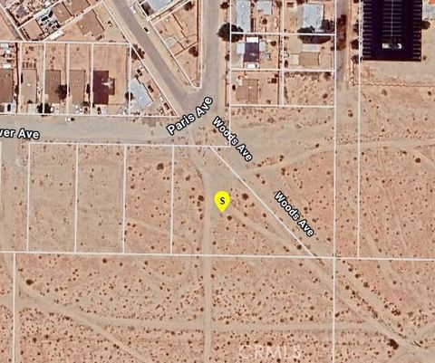Photo of 25249 Tower Rd, Barstow, CA 92311 (MLS # DW25243784)