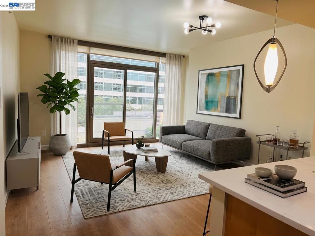 38 N Almaden Blvd #608
