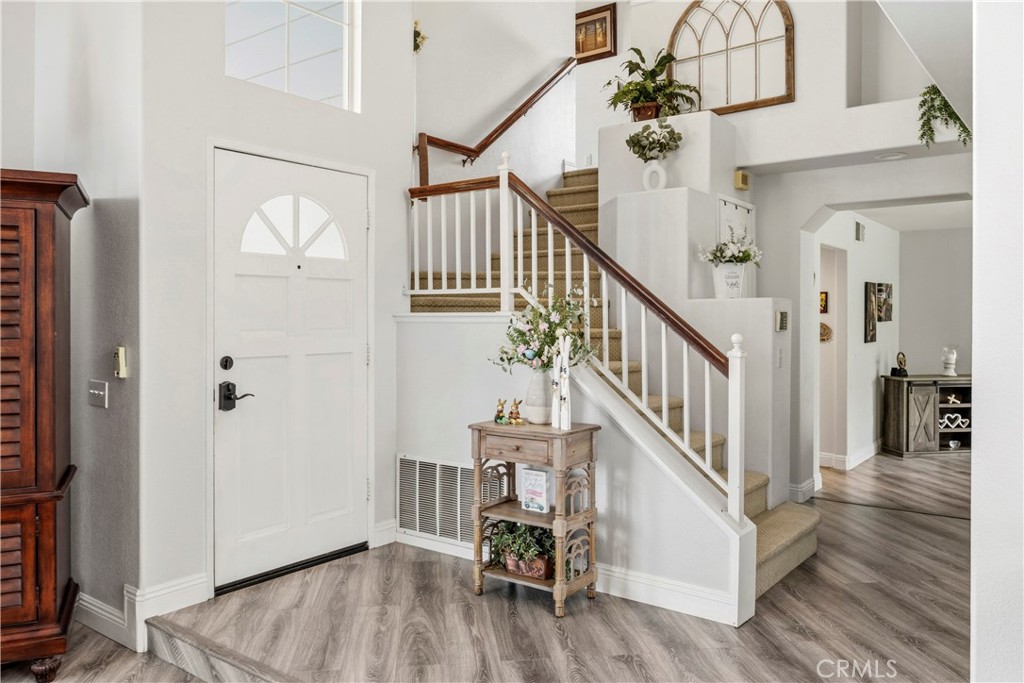 27199 Echo Canyon Court