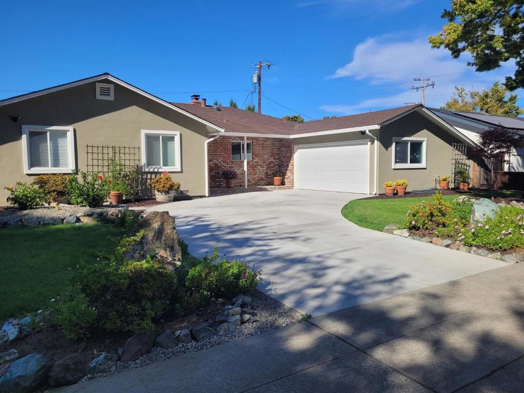 5161 Bela Drive