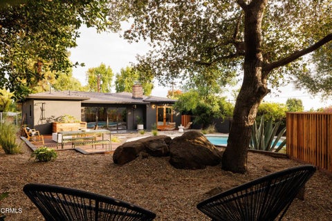 Photo of 4369 El Prieto Road, Altadena, CA 91001 (MLS # P1-29251)