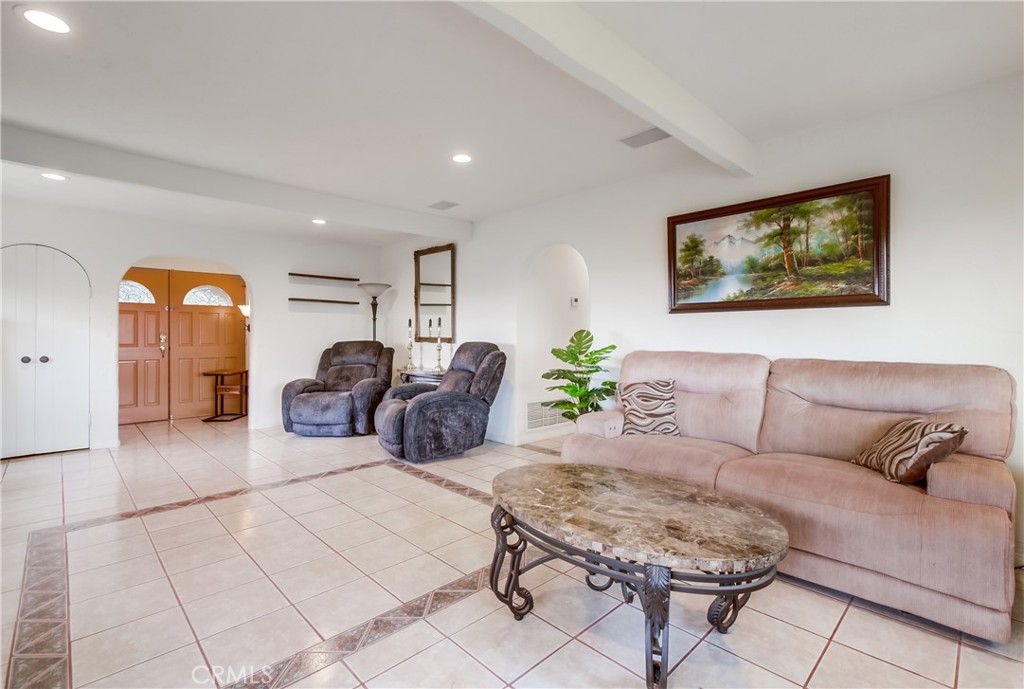 La Mesa - Residential