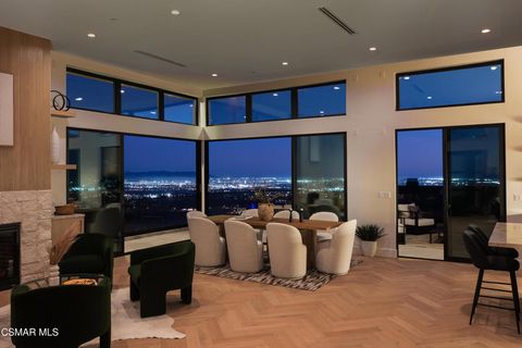 Photo of 697 Via Cielito, Ventura, CA 93003 (MLS # 225001192) Photo of 697 Via Cielito, Ventura, CA 93003 (MLS # 225001192)