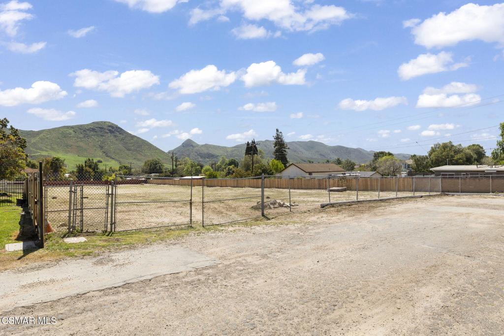 2447 Blanchard Place