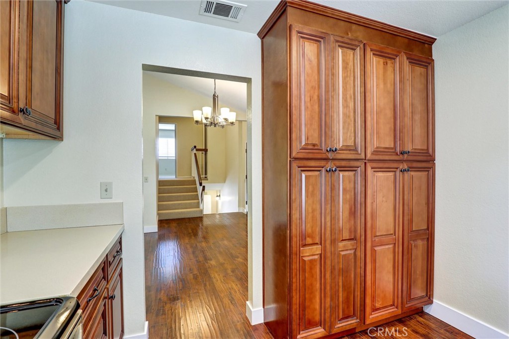 Ridge Townhomes Peters (RP) - Residential Lease