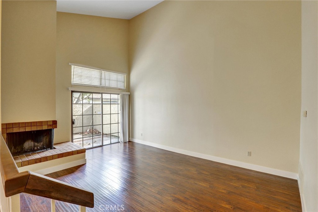 Ridge Townhomes Peters (RP) - Residential Lease