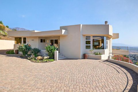 Photo of 864 Montclair Drive, Santa Paula, CA 93060 (MLS # V1-32764) Photo of 864 Montclair Drive, Santa Paula, CA 93060 (MLS # V1-32764)