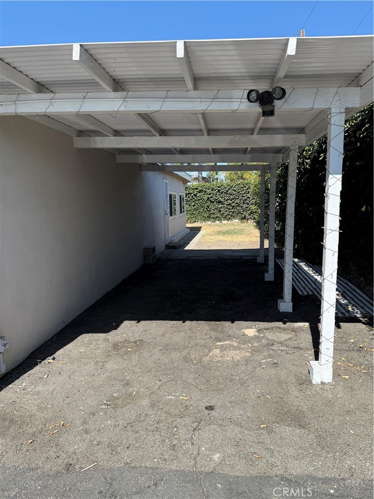 1055 N Del Norte Avenue