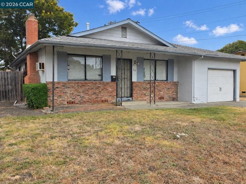 Photo of 112 Gregory Ln LN, Fairfield, CA 94533 (MLS # 41147164)