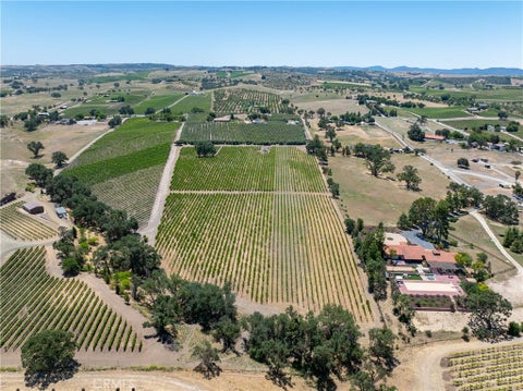 Tiny photo for 175 White Hawk LN, Templeton, CA 93465 (MLS # NS26116303)