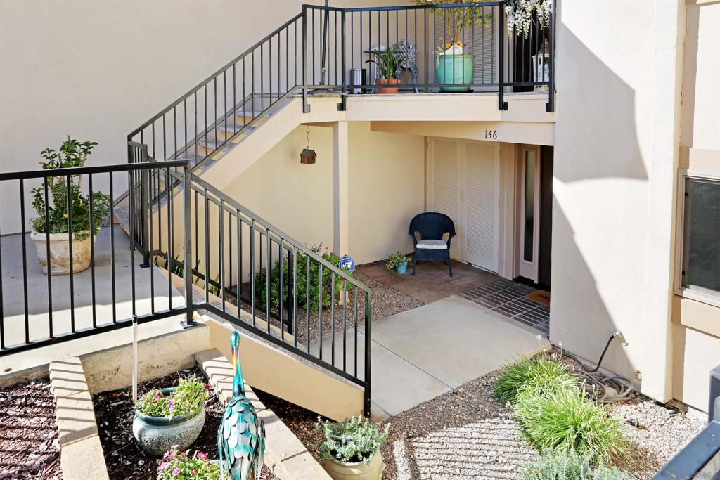 17465 Plaza Animado 146