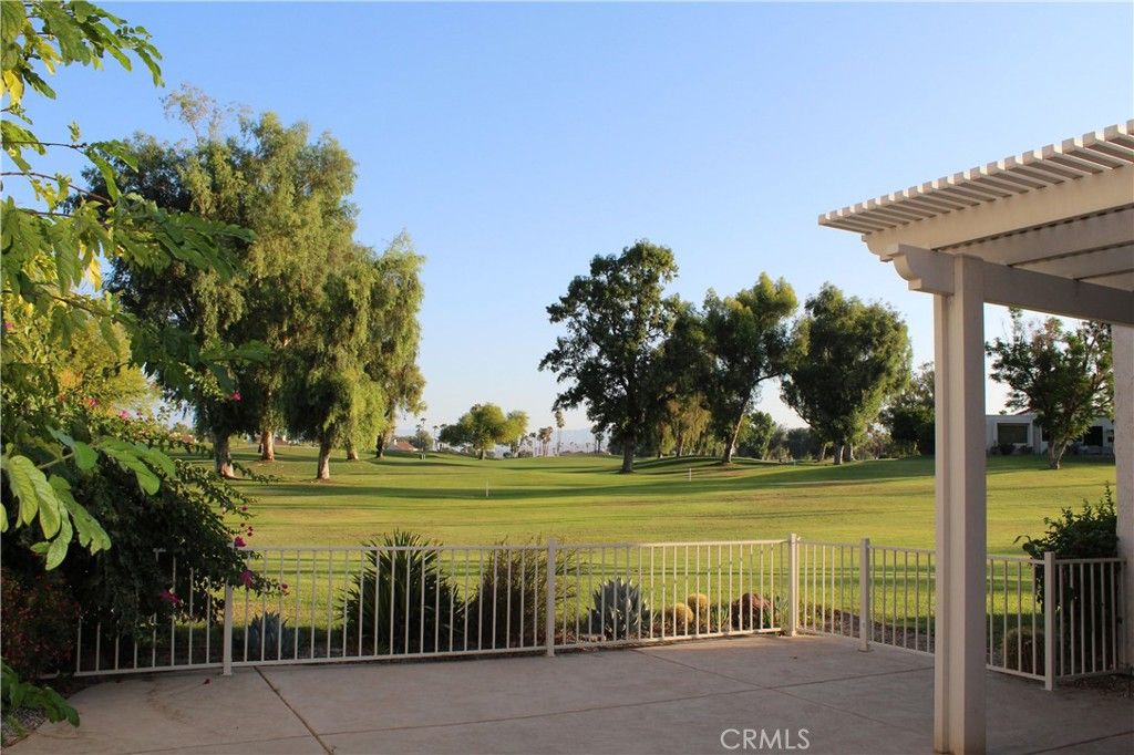 Photo of 737 Inverness Drive, Rancho Mirage, CA 92270 (MLS # SR26066946)