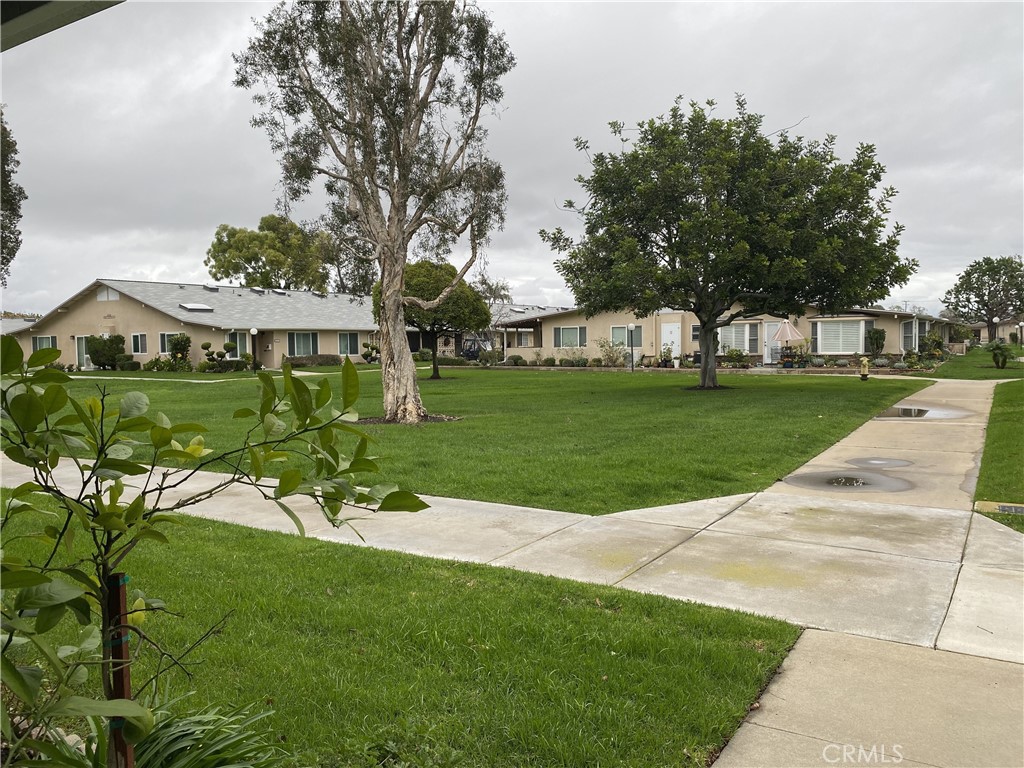 1400 Weeburn Rd. M4-82H