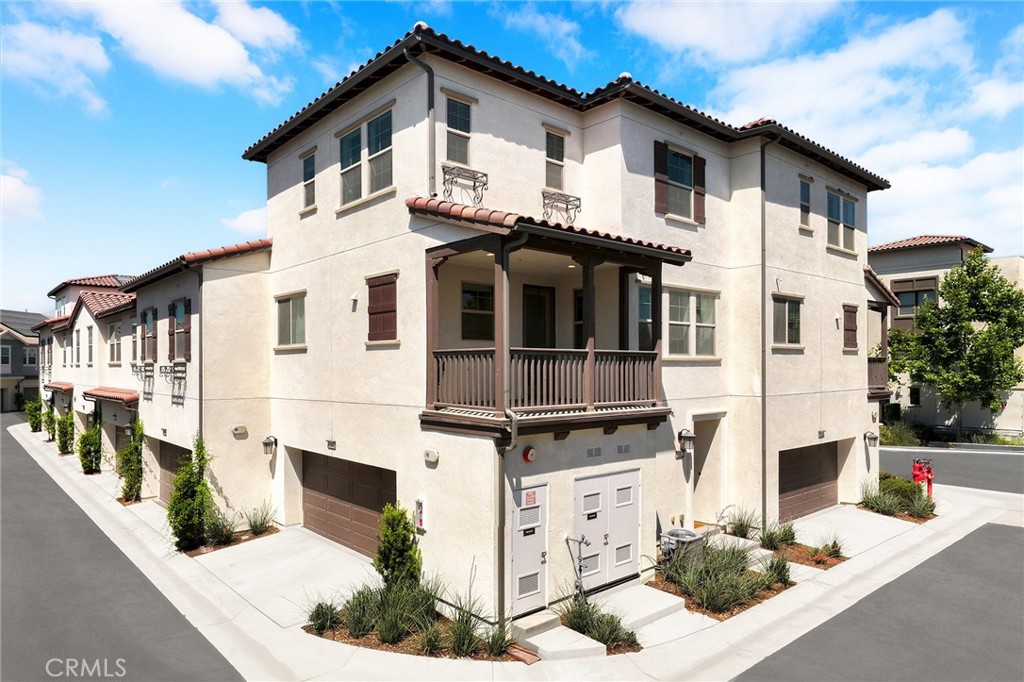 15972 Bravery Avenue