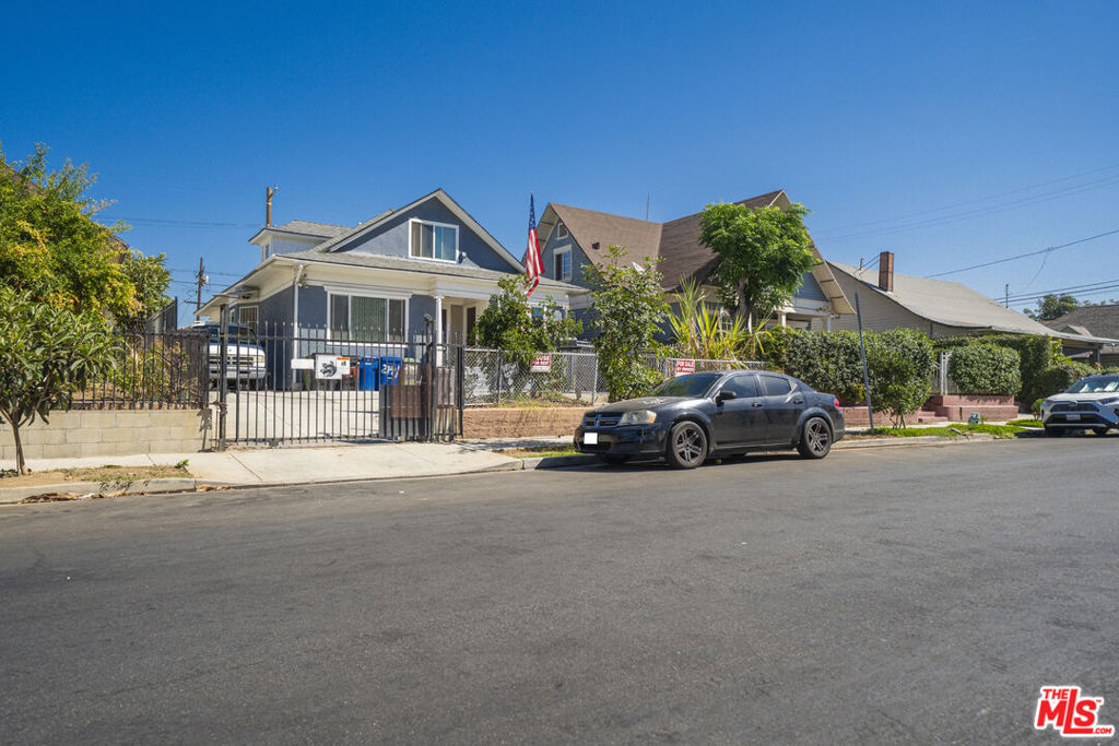 All units are vacant . Perfect LOCATION. Currently owner is remodeling all units you need to see inside conditions FIRST. Super great 2 units and there is secret bonus units. Buyer need to verify all permits and size.