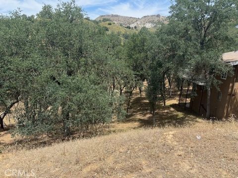 Photo of 2463 Captains Walk, Bradley, CA 93426 (MLS # NS26111184)