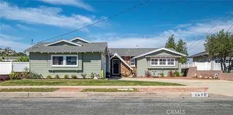 Photo of 1670 W 7th St, San Pedro, CA 90732 (MLS # PV26041953)