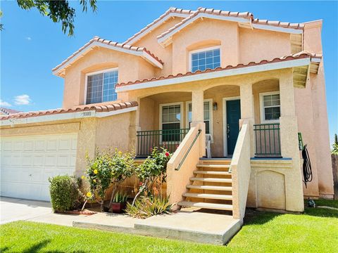 Photo of 37001 Zinnia Street, Palmdale, CA 93550 (MLS # SR26092514)