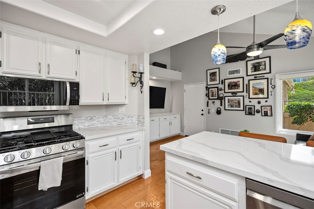 27477 Paseo Amador