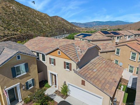 Photo of 24065 Elderberry LN, Lake Elsinore, CA 92532 (MLS # 260011997SD)