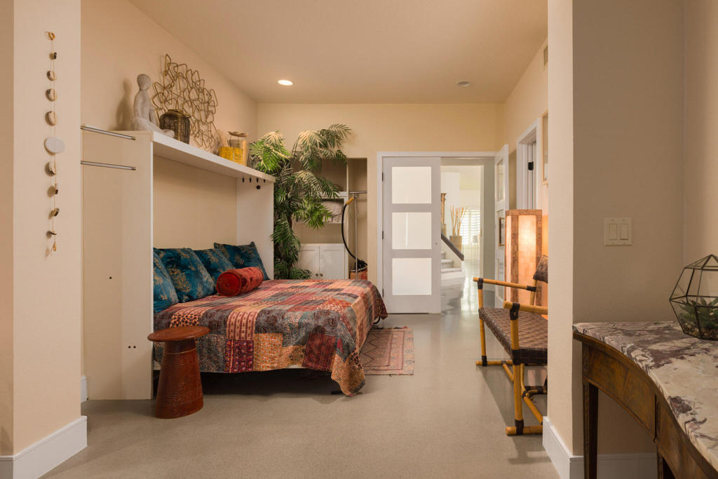 Desert Falls The Lin - Residential