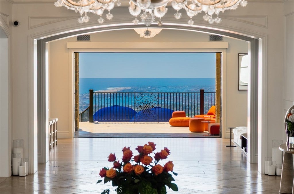 9 Pelican Crest, Newport Coast CA 92657 - Photo 11