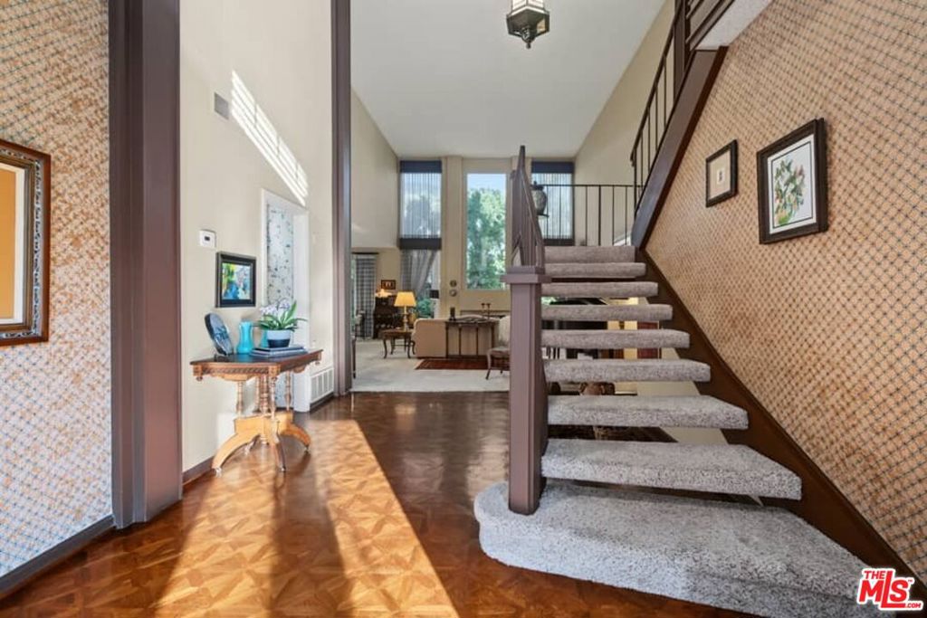 17161 Avenida De Santa Ynez