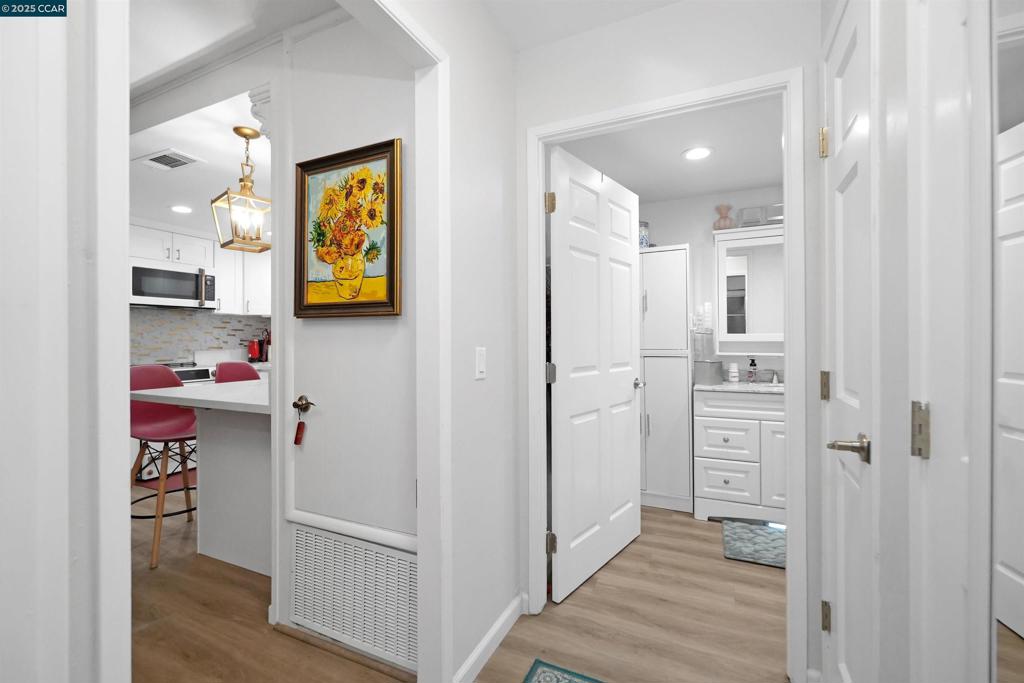 SUNNY GLEN - Residential