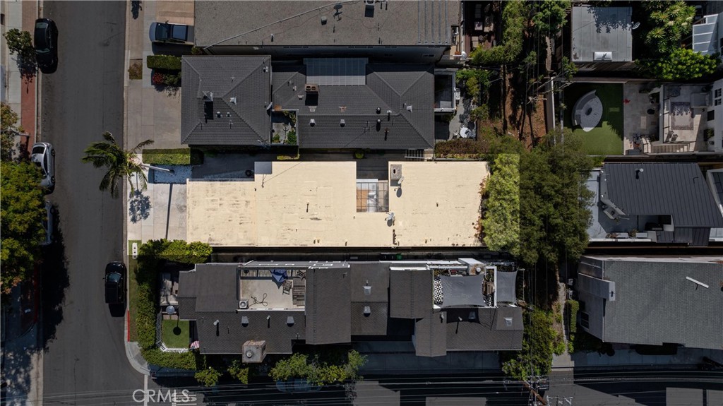 Corona del Mar South of PCH (CDMS) - Residential Income