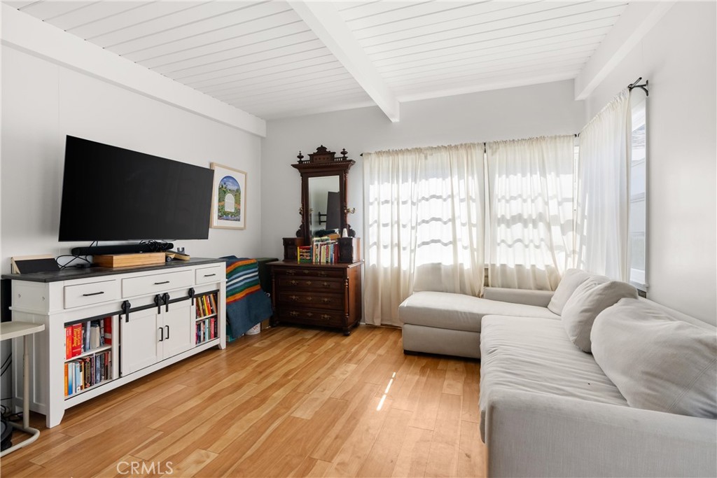 Corona del Mar South of PCH (CDMS) - Residential Income