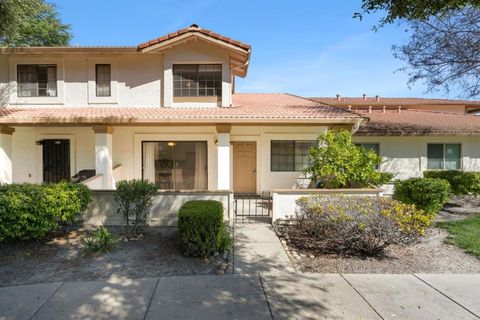 Photo of 414 Colony Crest Drive, San Jose, CA 95123 (MLS # ML82053720)